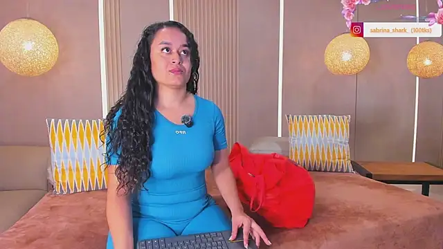 Snapshot of sabrina_shark_ chatting on June 2, 2026, 1:38 am sabrina shark online show from June 2, 2026, 1:38 am
