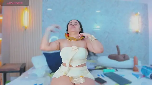 Snapshot of sabrina_shark_ chatting on October 30, 2025, 3:05 am sabrina shark online show from October 30, 2025, 3:05 am