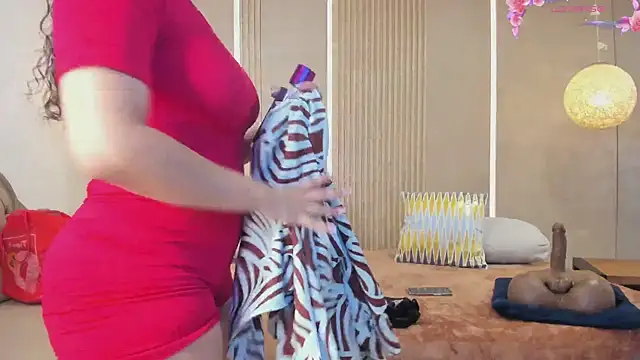 Snapshot of sabrina_shark_ chatting on February 25, 2026, 1:39 am sabrina shark online show from February 25, 2026, 1:39 am