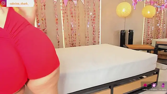 Snapshot of sabrina_shark_ chatting on February 12, 2026, 2:44 am sabrina shark online show from February 12, 2026, 2:44 am