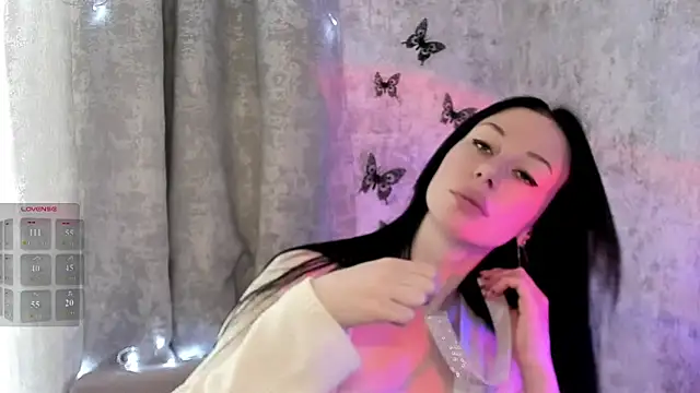 Snapshot of elena_addiction chatting on May 9, 2026, 7:01 am elena addiction online show from May 9, 2026, 7:01 am