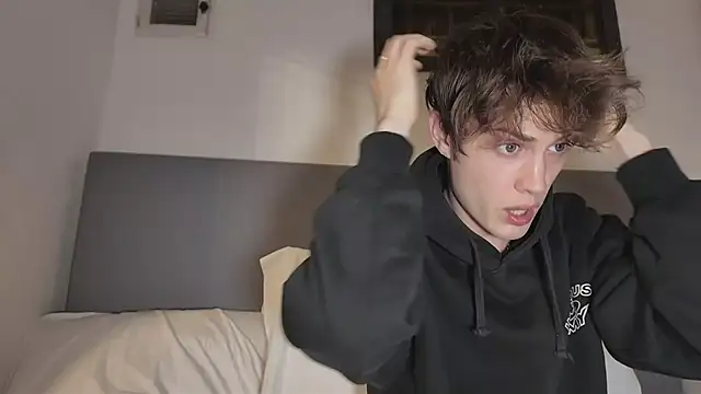 twinkyjd  online show from January 15, 2026, 10:46 pm