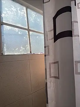 hannahb-e online show from March 1, 2026, 1:11 pm