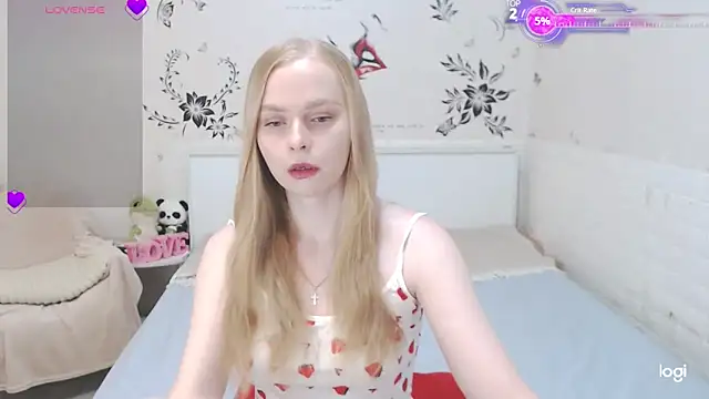 Snapshot of alice_de chatting on October 29, 2025, 11:03 pm alice de online show from October 29, 2025, 11:03 pm