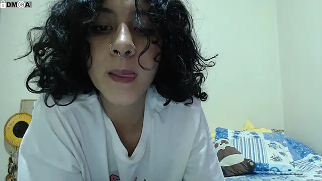 Snapshot of AlinaWoolf_ chatting on April 9, 2026, 5:53 am AlinaWoolf online show from April 9, 2026, 5:53 am