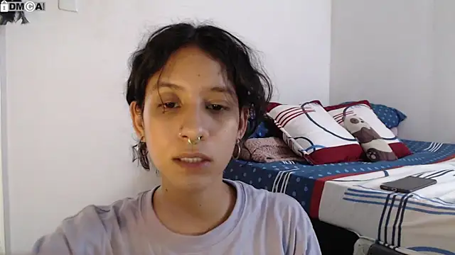 Snapshot of AlinaWoolf_ chatting on November 6, 2025, 6:45 pm AlinaWoolf online show from November 6, 2025, 6:45 pm