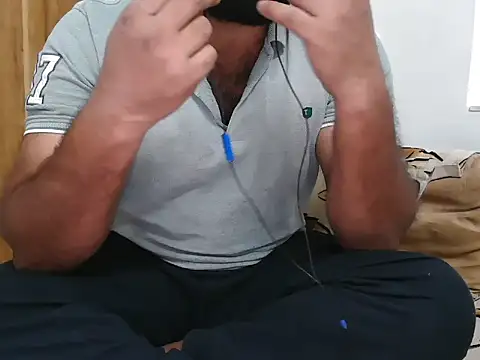 Tamil Boy28 online show from March 7, 2025, 4:22 pm