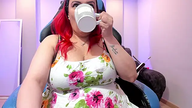 Sammy owens  online show from November 3, 2025, 12:20 pm