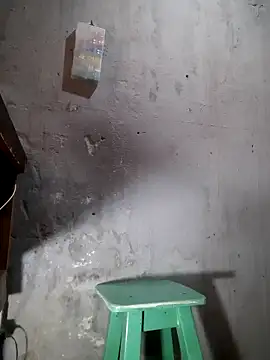 hecwil8 online show from March 7, 2026, 1:05 pm