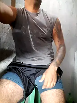 hecwil8 online show from March 20, 2026, 12:50 pm