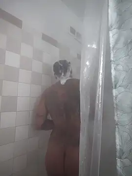 Snapshot of CeceilaMoon chatting on February 6, 2026, 7:21 pm CeceilaMoon online show from February 6, 2026, 7:21 pm