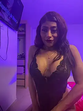 Snapshot of canela_10 chatting on April 6, 2026, 12:17 am canela 10 online show from April 6, 2026, 12:17 am