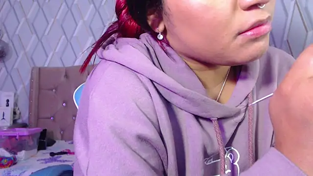 Snapshot of NicolleTaylor chatting on March 19, 2025, 10:22 am NicolleTaylor online show from March 19, 2025, 10:22 am