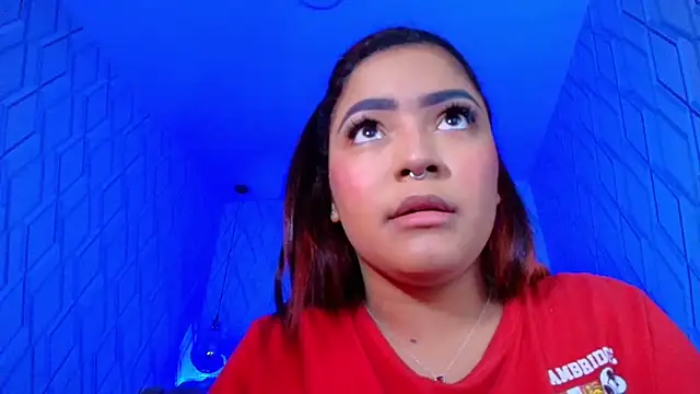 Snapshot of NicolleTaylor chatting on November 23, 2025, 4:11 am NicolleTaylor online show from November 23, 2025, 4:11 am