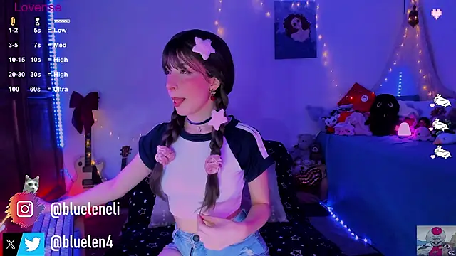 bluelen online show from February 27, 2025, 8:24 am