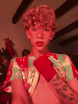 Snapshot of lyamthommpson chatting on December 16, 2025, 8:57 pm lyamthommpson online show from December 16, 2025, 8:57 pm