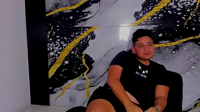 sweethot    online show from September 22, 2025, 2:45 pm