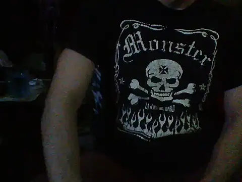Snapshot of mrdemoncrowly chatting on May 8, 2026, 4:05 am mrdemoncrowly online show from May 8, 2026, 4:05 am