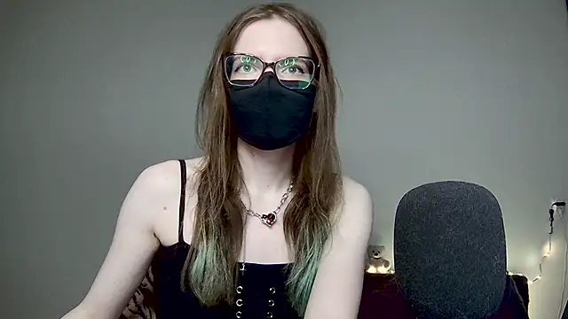 Snapshot of amber_candyfloss chatting on December 5, 2025, 4:11 am amber candyfloss online show from December 5, 2025, 4:11 am