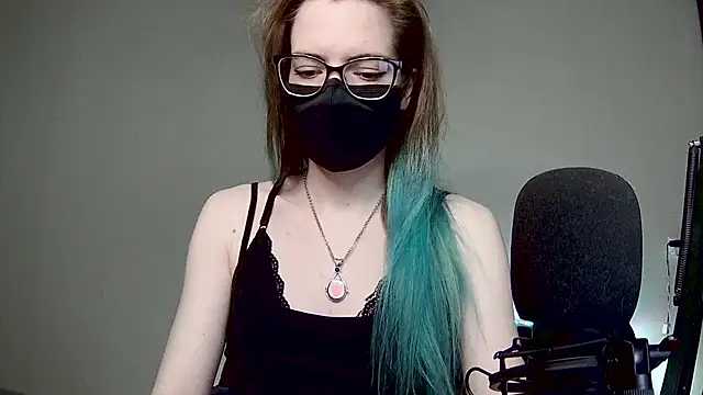 Snapshot of amber_candyfloss chatting on February 5, 2025, 10:44 pm amber candyfloss online show from February 5, 2025, 10:44 pm