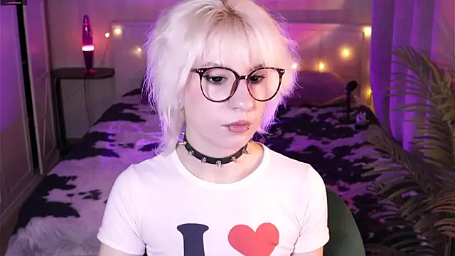  Moonlight t online show from March 2, 2026, 7:26 am