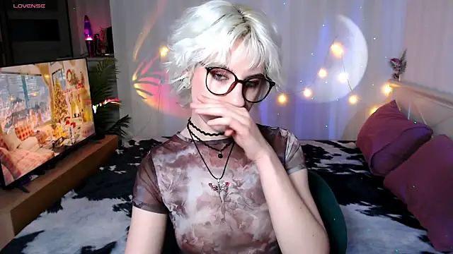 Snapshot of _Moonlight_t chatting on December 19, 2025, 9:11 am Moonlight t online show from December 19, 2025, 9:11 am