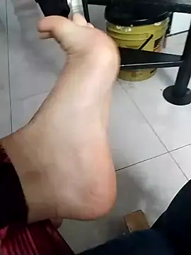 Emily Wane online show from March 18, 2025, 6:50 pm