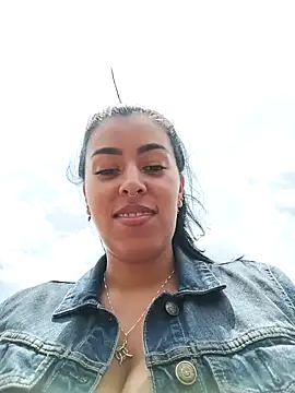 Emily Wane online show from September 26, 2025, 4:47 pm