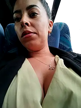 Emily Wane online show from September 27, 2025, 4:13 pm