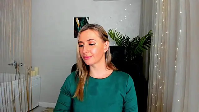 PassionGlow online show from March 17, 2025, 3:40 pm