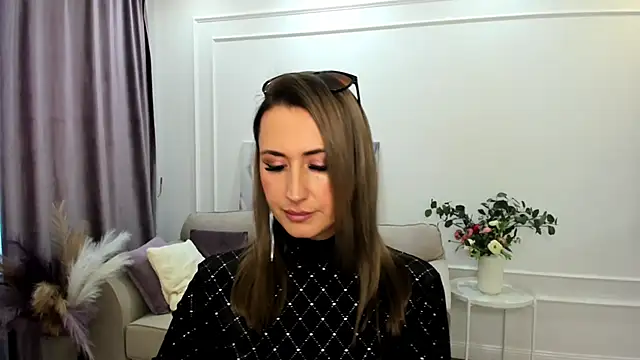 PassionGlow online show from October 2, 2025, 3:54 am