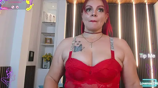 Snapshot of victoria_mooree chatting on October 9, 2025, 4:40 pm victoria mooree online show from October 9, 2025, 4:40 pm