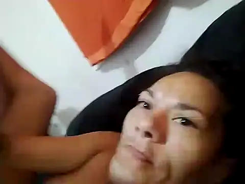 Snapshot of UnitedLinkup chatting on April 12, 2026, 1:25 pm UnitedLinkup online show from April 12, 2026, 1:25 pm