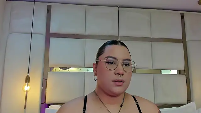 Snapshot of elizavenus chatting on October 17, 2025, 12:51 pm elizavenus online show from October 17, 2025, 12:51 pm