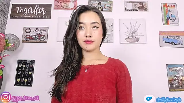 olivia22love online show from September 24, 2025, 3:07 pm