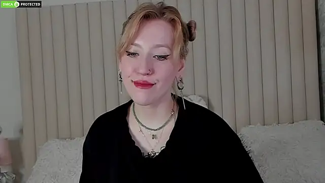 RachelCart online show from November 29, 2025, 3:17 am