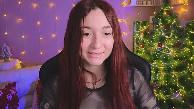 Snapshot of YasmineWest chatting on January 10, 2026, 8:53 am YasmineWest online show from January 10, 2026, 8:53 am