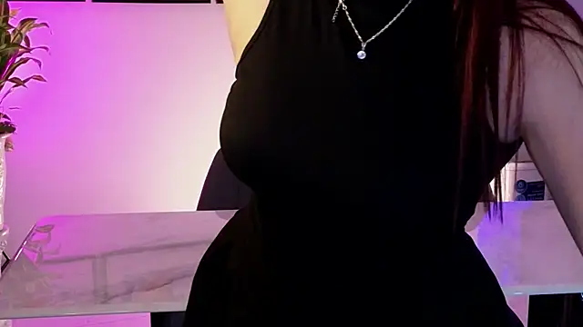 Snapshot of YasmineWest chatting on July 26, 2026, 3:19 pm YasmineWest online show from July 26, 2026, 3:19 pm