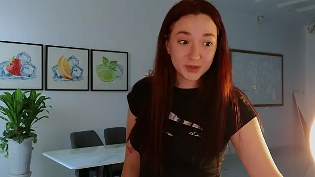 Snapshot of YasmineWest chatting on July 26, 2026, 1:34 am YasmineWest online show from July 26, 2026, 1:34 am