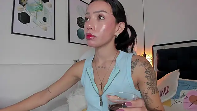 amysc online show from October 30, 2025, 1:31 pm