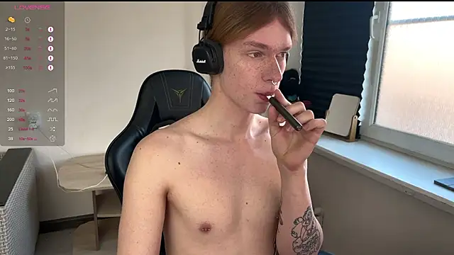 Snapshot of carthylovvve chatting on March 22, 2026, 2:51 pm carthylovvve online show from March 22, 2026, 2:51 pm