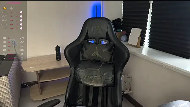 Snapshot of carthylovvve chatting on April 9, 2026, 1:17 pm carthylovvve online show from April 9, 2026, 1:17 pm