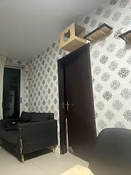 samilux5 online show from February 4, 2026, 4:07 am