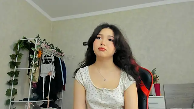 wastforu online show from February 19, 2025, 8:22 am