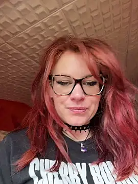 Snapshot of die-EinHORNY-WG chatting on June 3, 2026, 11:11 am die-EinHORNY-WG online show from June 3, 2026, 11:11 am