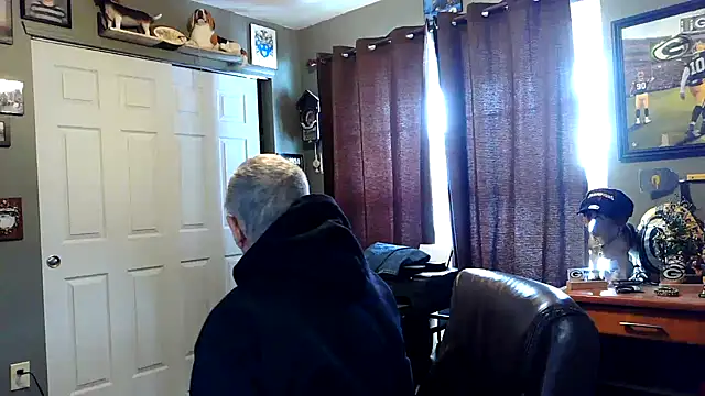 Snapshot of nobledad chatting on February 9, 2026, 3:32 pm nobledad online show from February 9, 2026, 3:32 pm