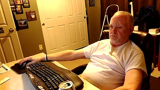 Snapshot of nobledad chatting on November 2, 2025, 1:54 am nobledad online show from November 2, 2025, 1:54 am