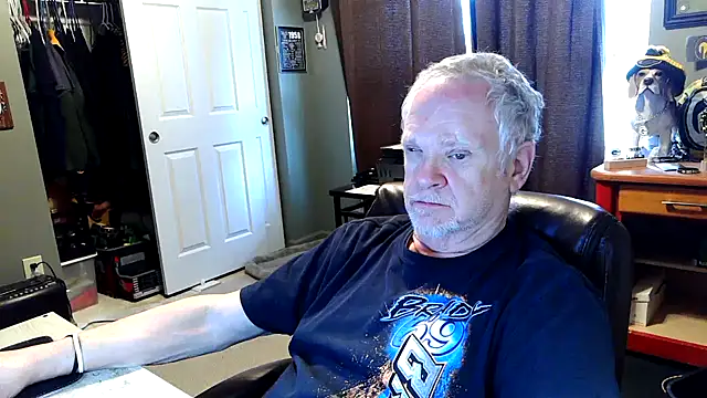 Snapshot of nobledad chatting on January 8, 2026, 7:53 pm nobledad online show from January 8, 2026, 7:53 pm