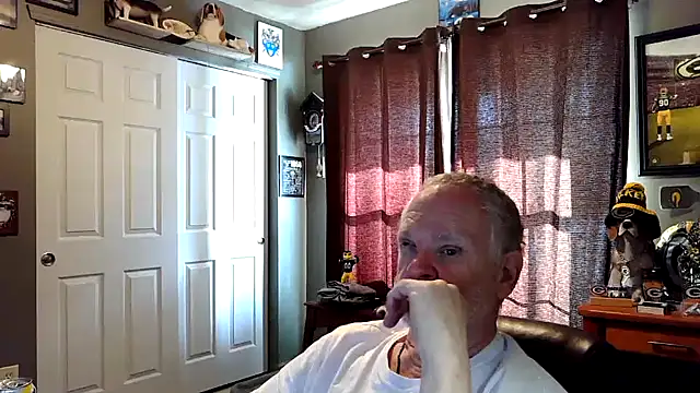 Snapshot of nobledad chatting on December 17, 2025, 7:41 pm nobledad online show from December 17, 2025, 7:41 pm