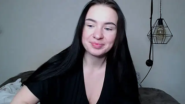 Snapshot of KristinSquirt chatting on February 8, 2025, 5:18 am KristinSquirt online show from February 8, 2025, 5:18 am